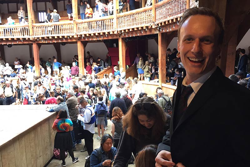 Crowd at the Globe theater