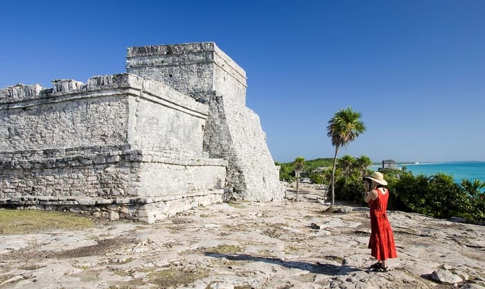 solo travel tulum
