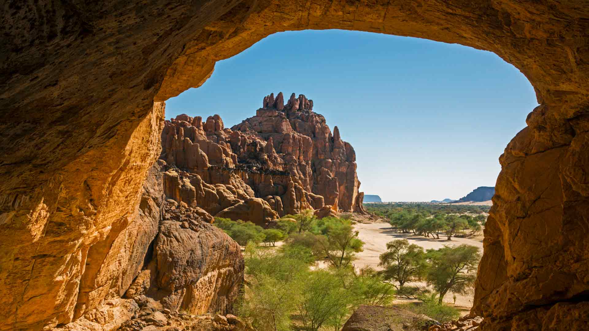 Ennedi Plateau | Ennedi Chad & Sahara Desert Adventure